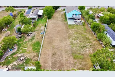 1003B 24th Street, San Leon, TX 77539 - Photo 6