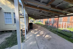 5234 Claremont St, Houston, TX 77023 - Photo 16