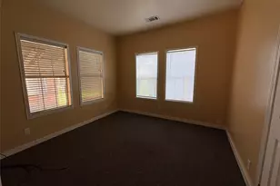 5234 Claremont St, Houston, TX 77023 - Photo 10