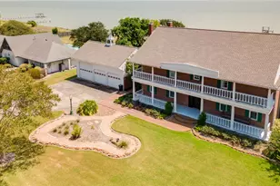 13224 Bay Pl Dr, Beach City, TX 77523 - Photo 4