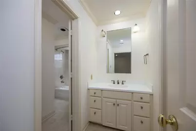 13224 Bay Place Drive, Beach City, TX 77523 - Photo 34