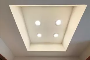 4515 Briar Hollow Pl, Houston, TX 77027 - Photo 10