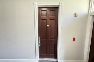 4515 Briar Hollow Pl, Houston, TX 77027 - Photo 2