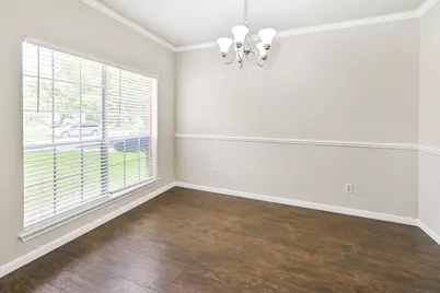 3805 Redbud Drive, La Porte, TX 77571 - Photo 4