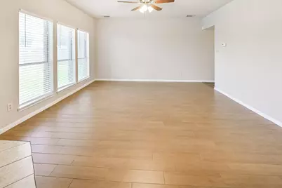3805 Redbud Drive, La Porte, TX 77571 - Photo 2