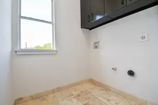 92 Dennis St, Houston, TX 77006 - Photo 40