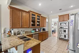 5080 Eaheart Cir, Beaumont, TX 77706 - Photo 12
