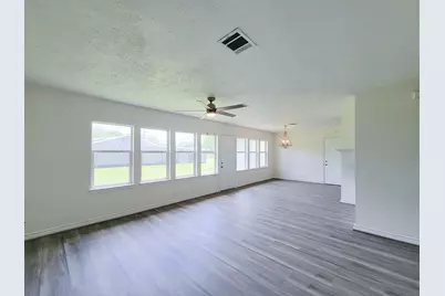 3304 Lincoln Street, Liberty, TX 77575 - Photo 6