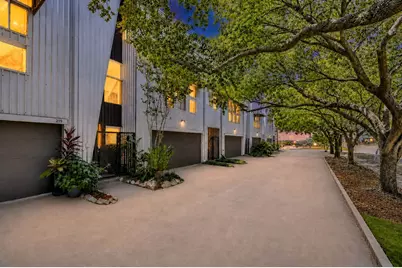 219 W Gray Street, Houston, TX 77019 - Photo 2