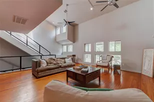 219 W Gray St, Houston, TX 77019 - Photo 16