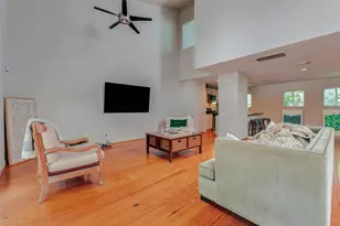 219 W Gray St, Houston, TX 77019 - Photo 20
