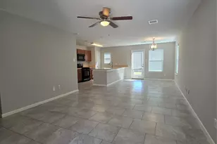 29206 Legends Worth Dr, Spring, TX 77386 - Photo 4