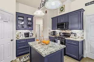 9911 King William Dr, La Porte, TX 77571 - Photo 10