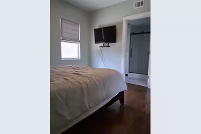 7335 Santiago Street, Houston, TX 77023 - Photo 10