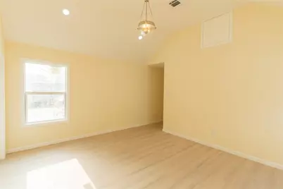 4425 7th Street, Bacliff, TX 77518 - Photo 16