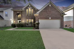 15711 Rosewood Hill Ct, Sugar Land, TX 77498 - Photo 2