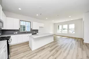 363 Legacy Point, Sealy, TX 77474 - Photo 14