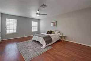 2604 Bering Dr, Houston, TX 77057 - Photo 12