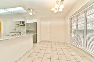 5822 W Bellfort St, Houston, TX 77035 - Photo 16