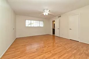 5822 W Bellfort St, Houston, TX 77035 - Photo 26