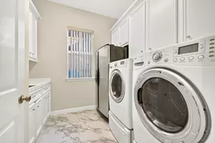 3707 Abbeywood Dr, Pearland, TX 77584 - Photo 18
