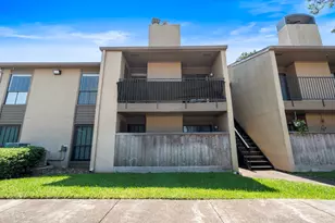 3300 Pebblebrook Dr, Seabrook, TX 77586 - Photo 6
