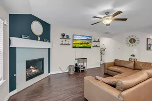1917 Canyon Live Oak St, Conroe, TX 77304 - Photo 16
