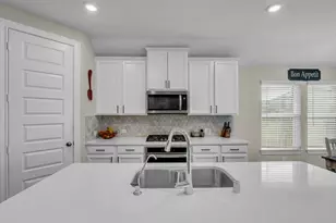 1917 Canyon Live Oak St, Conroe, TX 77304 - Photo 22