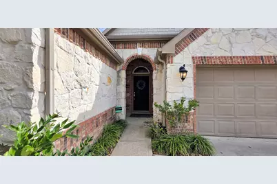 2906 Katy Town Lane, Katy, TX 77493 - Photo 2