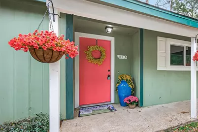 1 Laurel Oak Place E, The Woodlands, TX 77380 - Photo 1