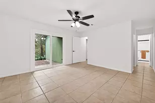 1 Laurel Oak Pl E, The Woodlands, TX 77380 - Photo 30