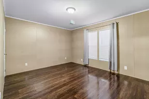 211 Woodstock, Livingston, TX 77351 - Photo 6