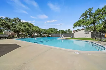2210 Joel Wheaton Road, Houston, TX 77077 - Photo 32