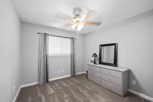 2210 Joel Wheaton Rd, Houston, TX 77077 - Photo 12