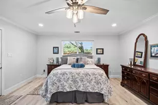 2210 Joel Wheaton Rd, Houston, TX 77077 - Photo 18