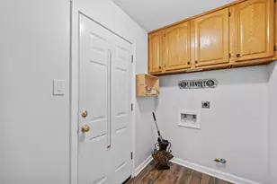 2210 Joel Wheaton Rd, Houston, TX 77077 - Photo 10
