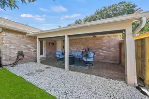 2210 Joel Wheaton Rd, Houston, TX 77077 - Photo 26