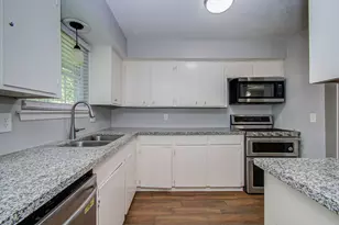25003 S Broken Bough, Spring, TX 77380 - Photo 16