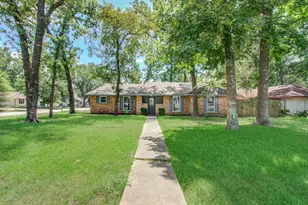 25003 S Broken Bough, Spring, TX 77380 - Photo 2