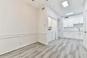 2604 Mid Ln, Houston, TX 77027 - Photo 16