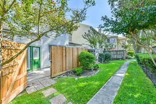 2604 Mid Ln, Houston, TX 77027 - Photo 32