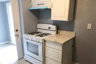9714 Galaxy St, Houston, TX 77078 - Photo 6