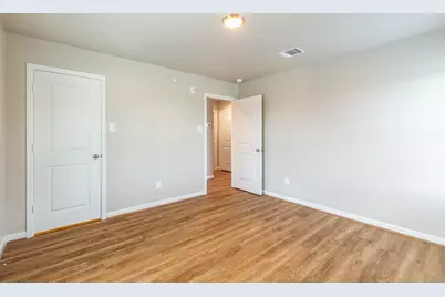 215 Park Place Circle #D, Waller, TX 77484 - Photo 20