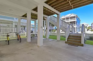 3827 Neptune, Galveston, TX 77554 - Photo 40