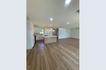 909 S Downing Road, Angleton, TX 77515 - Photo 12