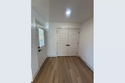 909 S Downing Road, Angleton, TX 77515 - Photo 20