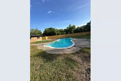 909 S Downing Road, Angleton, TX 77515 - Photo 6