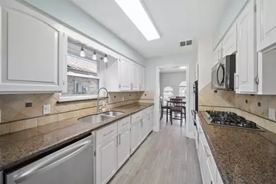 9703 Philmont Drive, Houston, TX 77080 - Photo 10
