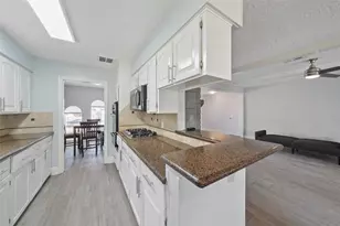9703 Philmont Dr, Houston, TX 77080 - Photo 10