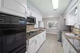 9703 Philmont Dr, Houston, TX 77080 - Photo 12